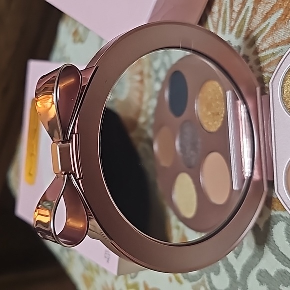 MAC Eye love surprised Palettes Shadow x 6 sparkling wine splash BNIB - Picture 3 of 6